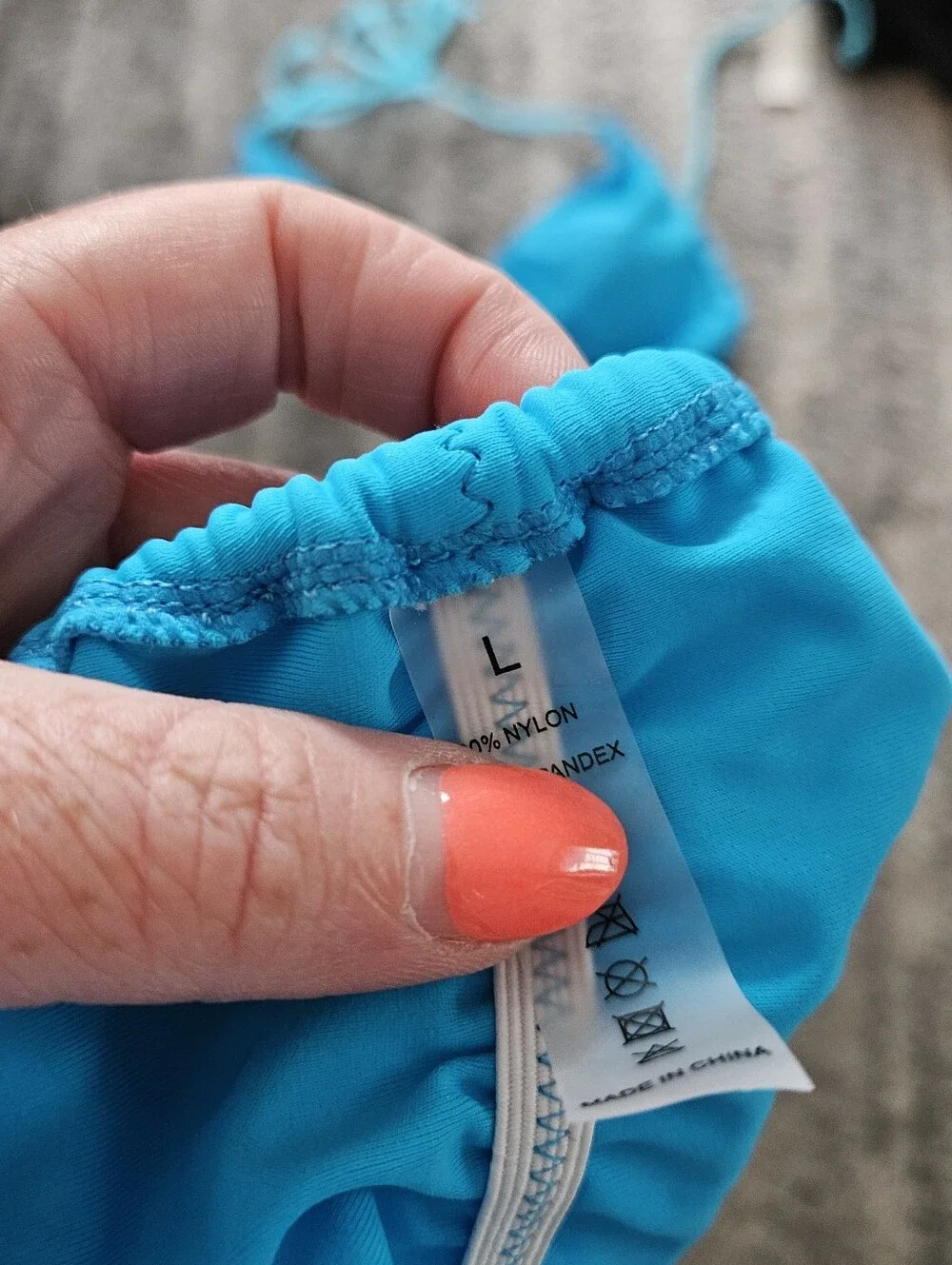 NWT Turquois Blue String Bikini Set With Matching Scrunchie, Size Large